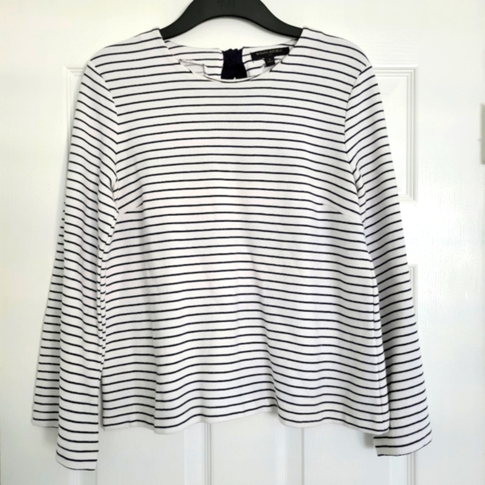 Banana Republic White / Navy Stripe Long Sleeve Top Size Small
